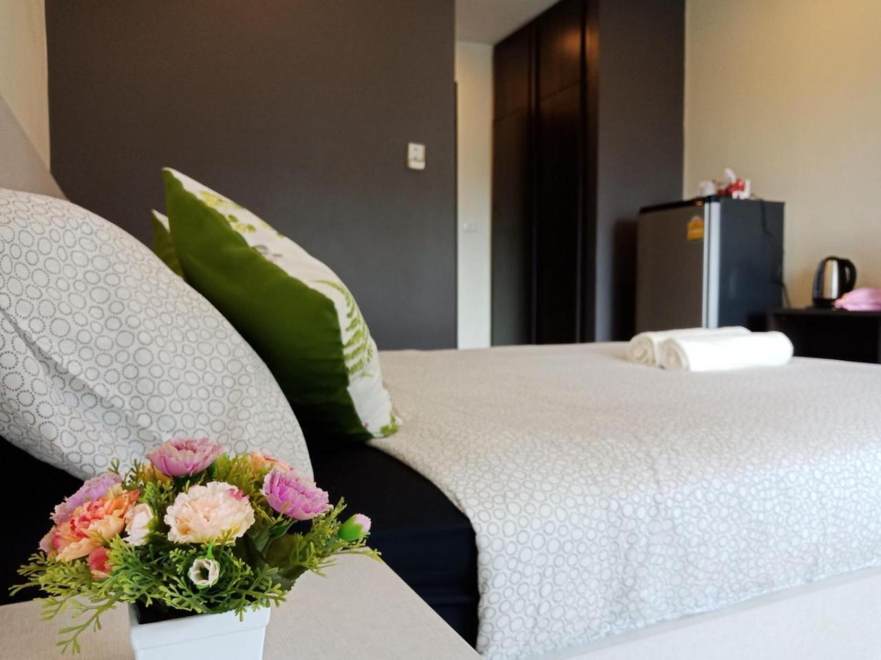 Plume Residence Minburi Bangkok Luaran gambar
